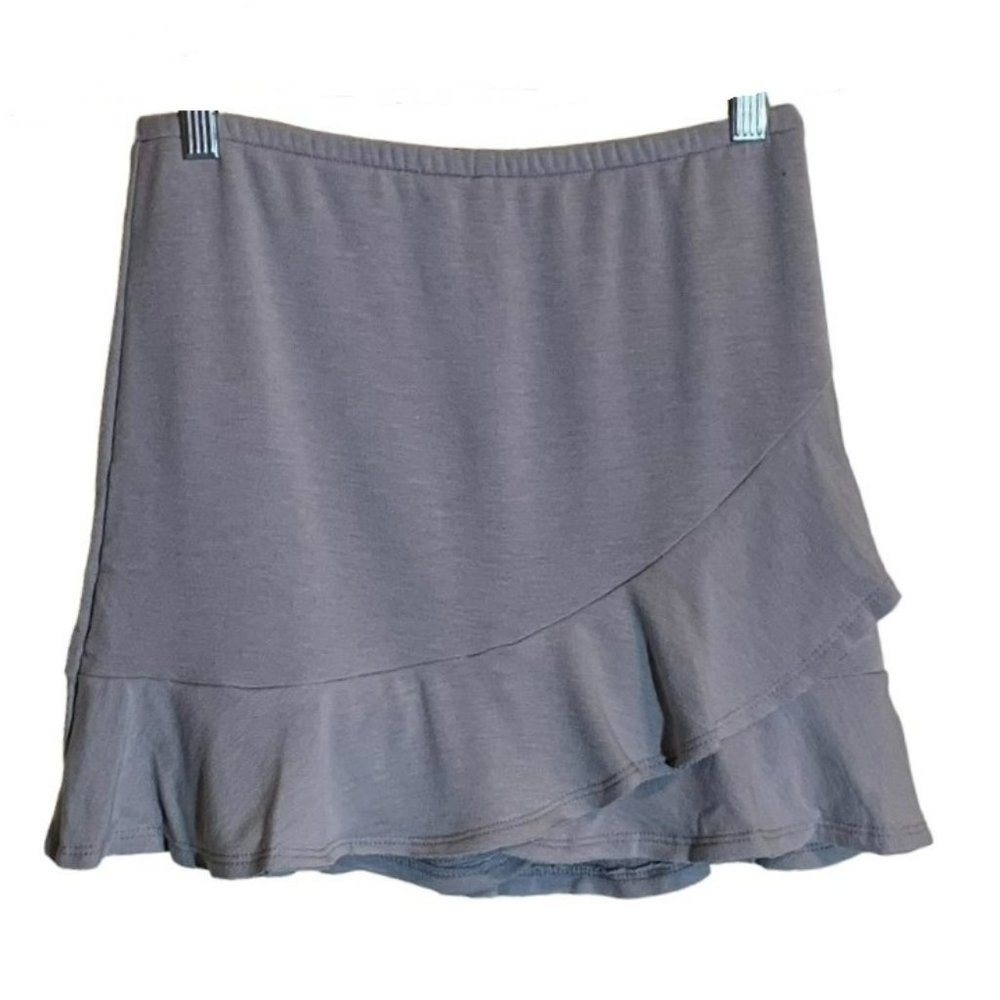 Hashtag In Trend Ruffle Skorts. New With Tickets. Size Large.